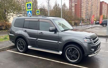 Mitsubishi Pajero IV, 2013 год, 2 700 000 рублей, 4 фотография