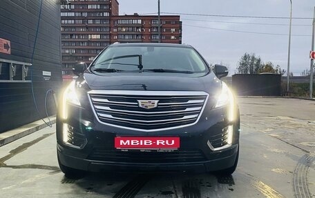 Cadillac XT5 I рестайлинг, 2016 год, 2 900 000 рублей, 1 фотография