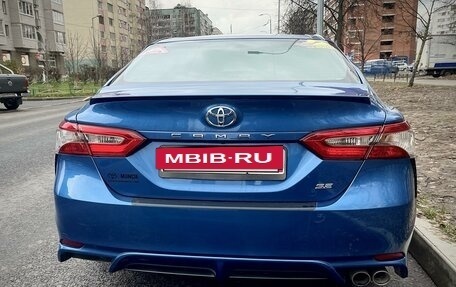 Toyota Camry, 2018 год, 2 300 000 рублей, 5 фотография