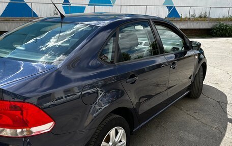 Volkswagen Polo VI (EU Market), 2011 год, 750 000 рублей, 3 фотография