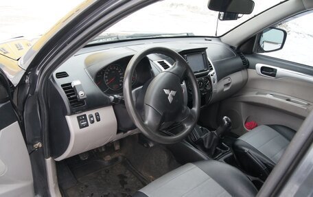 Mitsubishi Pajero Sport II рестайлинг, 2012 год, 2 500 000 рублей, 11 фотография