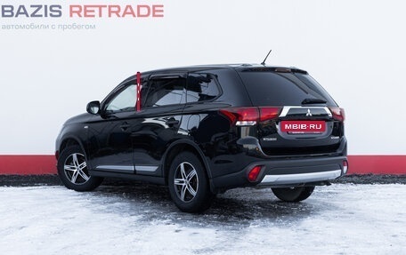 Mitsubishi Outlander III рестайлинг 3, 2015 год, 2 050 000 рублей, 7 фотография