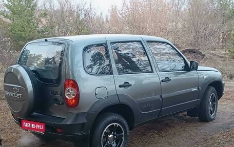 Chevrolet Niva I рестайлинг, 2012 год, 665 000 рублей, 7 фотография