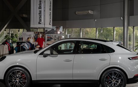 Porsche Cayenne III, 2024 год, 26 950 000 рублей, 18 фотография