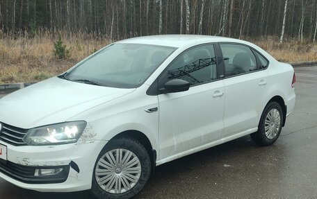 Volkswagen Polo VI (EU Market), 2017 год, 850 000 рублей, 2 фотография