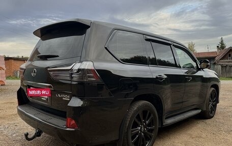 Lexus LX III, 2018 год, 9 000 000 рублей, 3 фотография