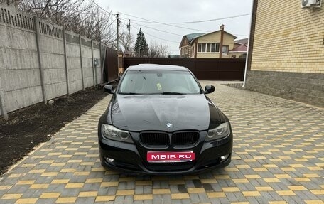 BMW 3 серия, 2011 год, 920 000 рублей, 1 фотография