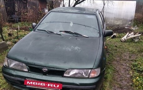 Nissan Almera, 1997 год, 100 000 рублей, 2 фотография