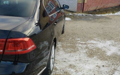 Volkswagen Passat B7, 2011 год, 1 590 000 рублей, 2 фотография