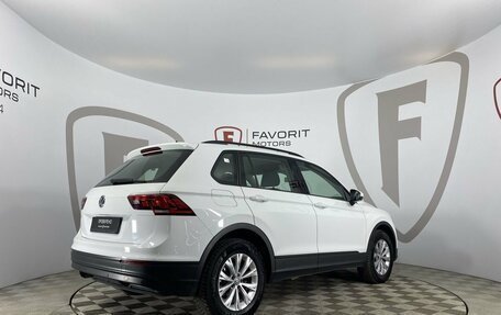 Volkswagen Tiguan II, 2019 год, 2 450 000 рублей, 6 фотография