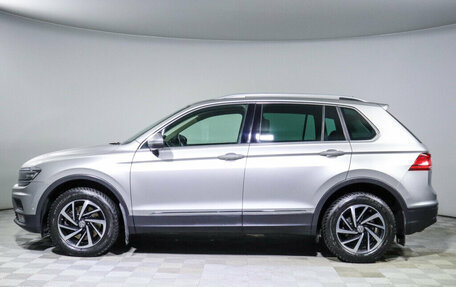 Volkswagen Tiguan II, 2018 год, 2 600 000 рублей, 8 фотография