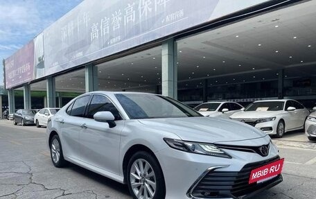 Toyota Camry, 2021 год, 2 780 000 рублей, 3 фотография