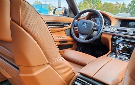 BMW 7 серия, 2010 год, 1 790 000 рублей, 19 фотография