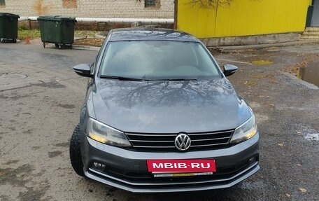 Volkswagen Jetta VI, 2015 год, 1 200 000 рублей, 5 фотография