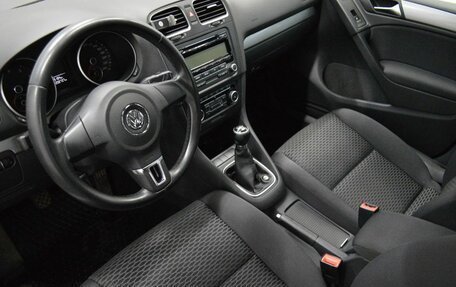 Volkswagen Golf VI, 2011 год, 800 000 рублей, 10 фотография