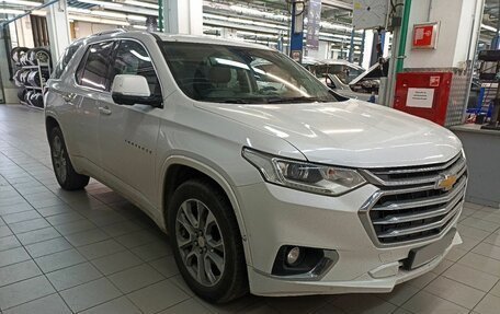 Chevrolet Traverse II, 2018 год, 2 997 000 рублей, 1 фотография