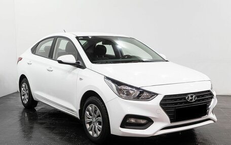 Hyundai Solaris II рестайлинг, 2019 год, 1 550 000 рублей, 3 фотография