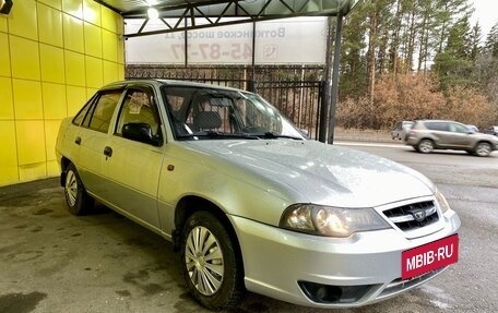 Daewoo Nexia I рестайлинг, 2011 год, 250 000 рублей, 3 фотография