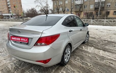 Hyundai Solaris II рестайлинг, 2015 год, 785 000 рублей, 5 фотография