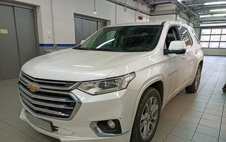 Chevrolet Traverse II, 2018 год, 2 997 000 рублей, 2 фотография