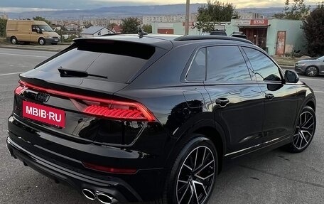 Audi SQ8, 2022 год, 13 170 000 рублей, 6 фотография