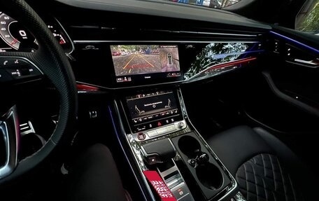 Audi SQ8, 2022 год, 13 170 000 рублей, 8 фотография