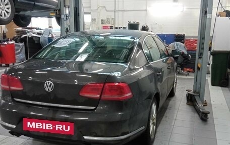 Volkswagen Passat B7, 2012 год, 880 000 рублей, 3 фотография