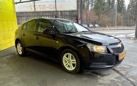 Chevrolet Cruze II, 2012 год, 699 000 рублей, 3 фотография