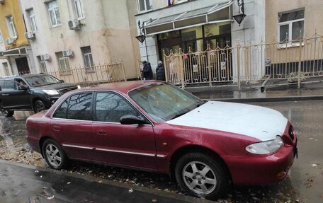 Hyundai Sonata III рестайлинг, 1998 год, 190 000 рублей, 2 фотография