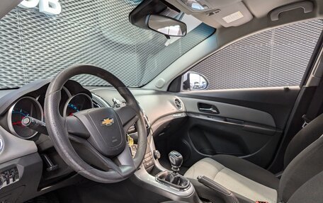 Chevrolet Cruze II, 2012 год, 700 000 рублей, 14 фотография