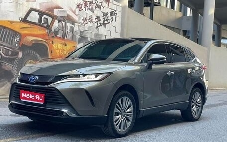 Toyota Harrier, 2021 год, 3 990 000 рублей, 1 фотография