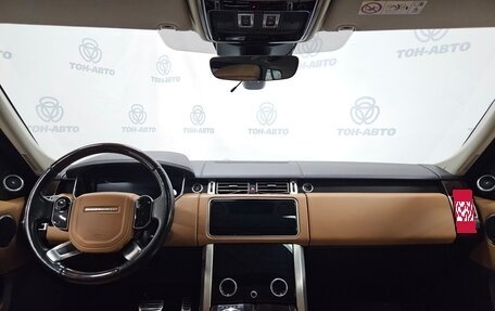 Land Rover Range Rover IV рестайлинг, 2018 год, 7 145 000 рублей, 12 фотография