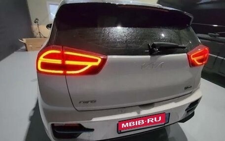 KIA Niro I, 2021 год, 2 390 406 рублей, 2 фотография