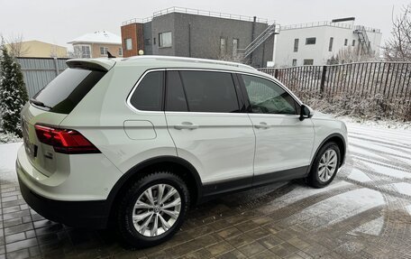 Volkswagen Tiguan II, 2017 год, 2 790 000 рублей, 1 фотография