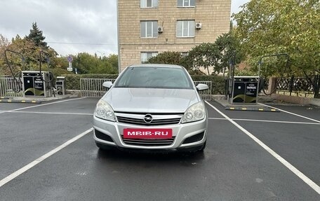 Opel Astra H, 2008 год, 595 000 рублей, 2 фотография