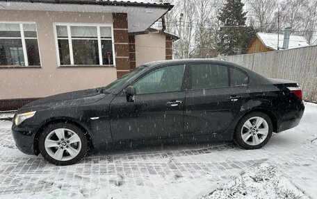 BMW 5 серия, 2005 год, 1 300 000 рублей, 4 фотография