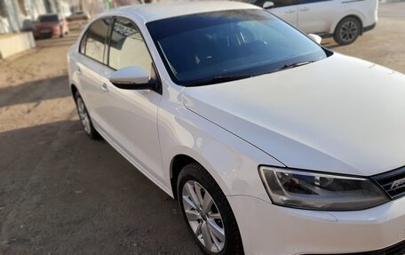 Volkswagen Jetta VI, 2012 год, 1 300 000 рублей, 1 фотография