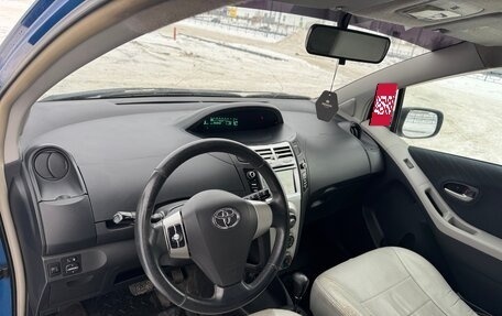 Toyota Yaris III рестайлинг, 2007 год, 730 000 рублей, 7 фотография