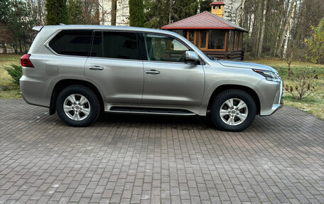 Lexus LX III, 2016 год, 8 300 000 рублей, 4 фотография