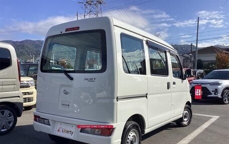 Daihatsu Hijet X, 2017 год, 587 333 рублей, 4 фотография