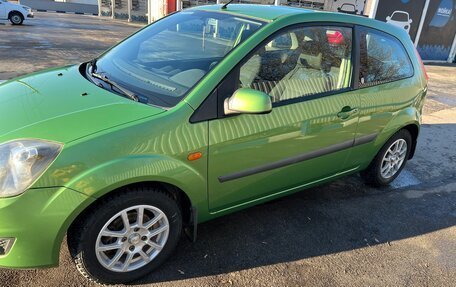 Ford Fiesta, 2006 год, 700 000 рублей, 10 фотография