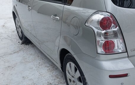 Toyota Corolla Verso I, 2008 год, 925 000 рублей, 3 фотография