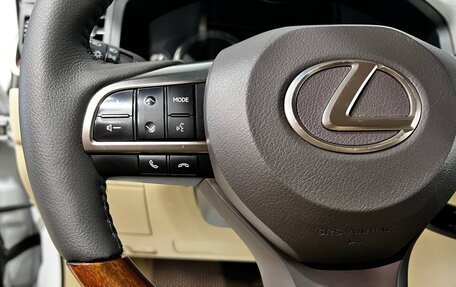 Lexus LX III, 2017 год, 7 559 000 рублей, 31 фотография