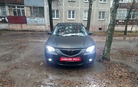 Mazda 3, 2004 год, 900 000 рублей, 2 фотография