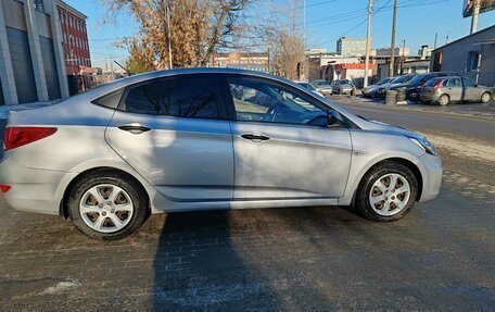 Hyundai Solaris II рестайлинг, 2014 год, 1 080 000 рублей, 6 фотография