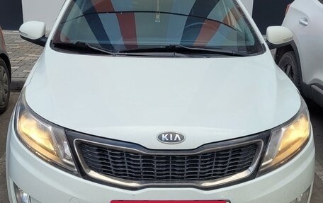 KIA Rio III рестайлинг, 2012 год, 880 000 рублей, 10 фотография