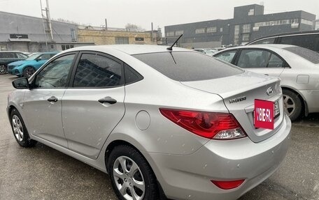 Hyundai Solaris II рестайлинг, 2011 год, 1 249 000 рублей, 4 фотография