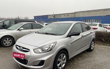 Hyundai Solaris II рестайлинг, 2011 год, 1 249 000 рублей, 3 фотография