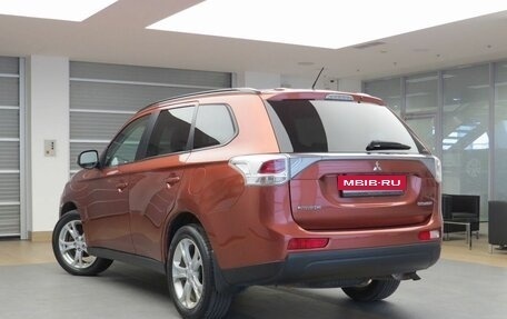 Mitsubishi Outlander III рестайлинг 3, 2012 год, 1 650 000 рублей, 4 фотография