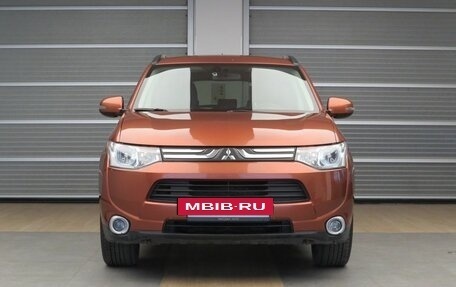 Mitsubishi Outlander III рестайлинг 3, 2012 год, 1 650 000 рублей, 22 фотография